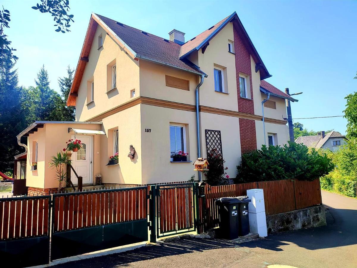 Ubytovani U Rybnicka Villa Arnoltice u Decina Kültér fotó