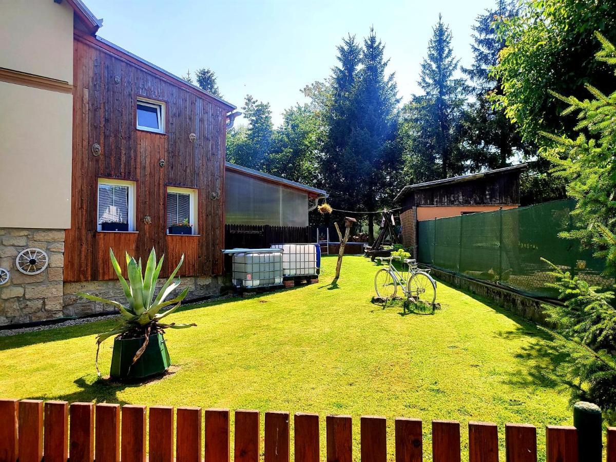 Ubytovani U Rybnicka Villa Arnoltice u Decina Kültér fotó